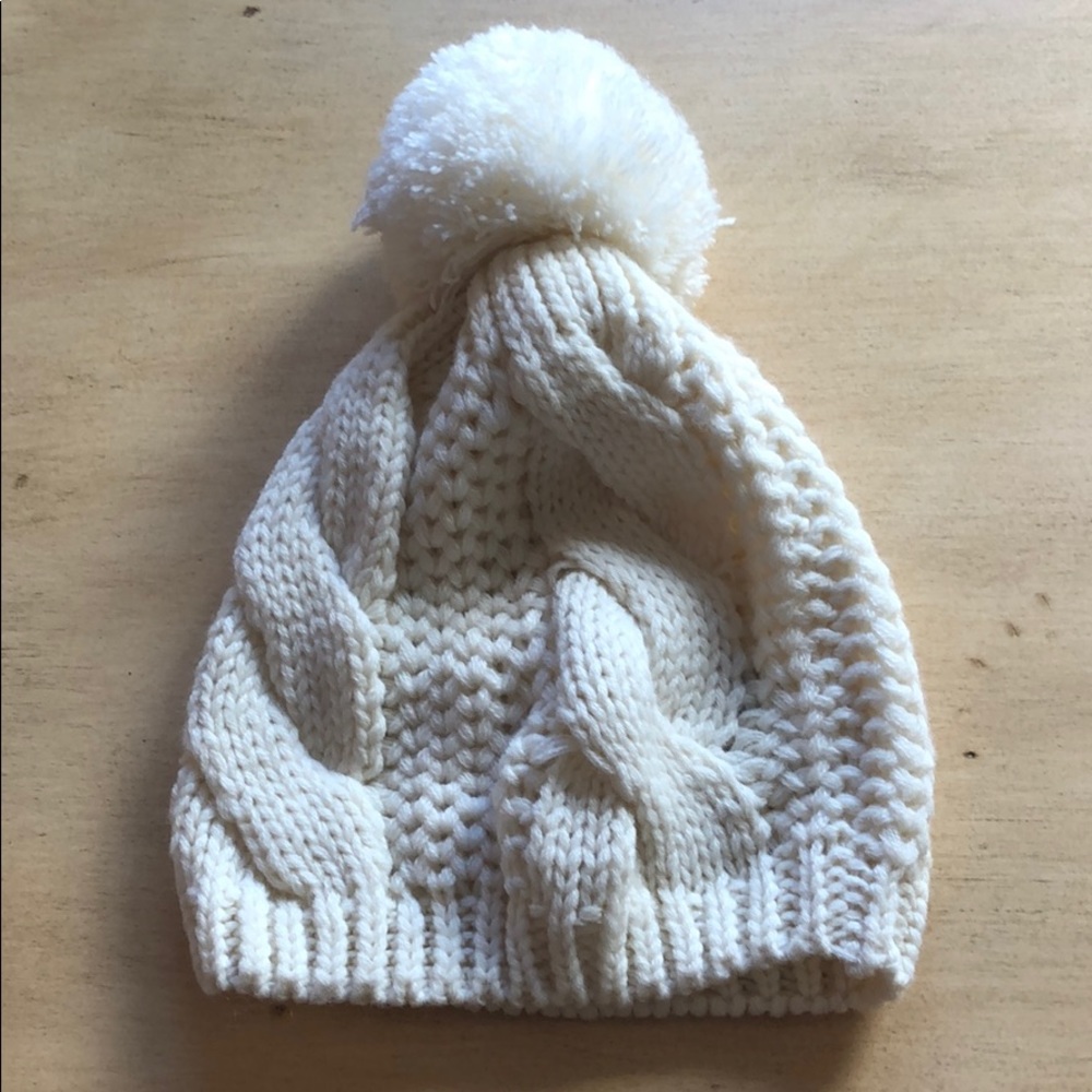 Cream knit hat